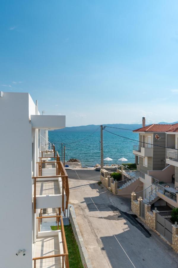 Costa Vasia Boutique Apartments Vrahati Dış mekan fotoğraf