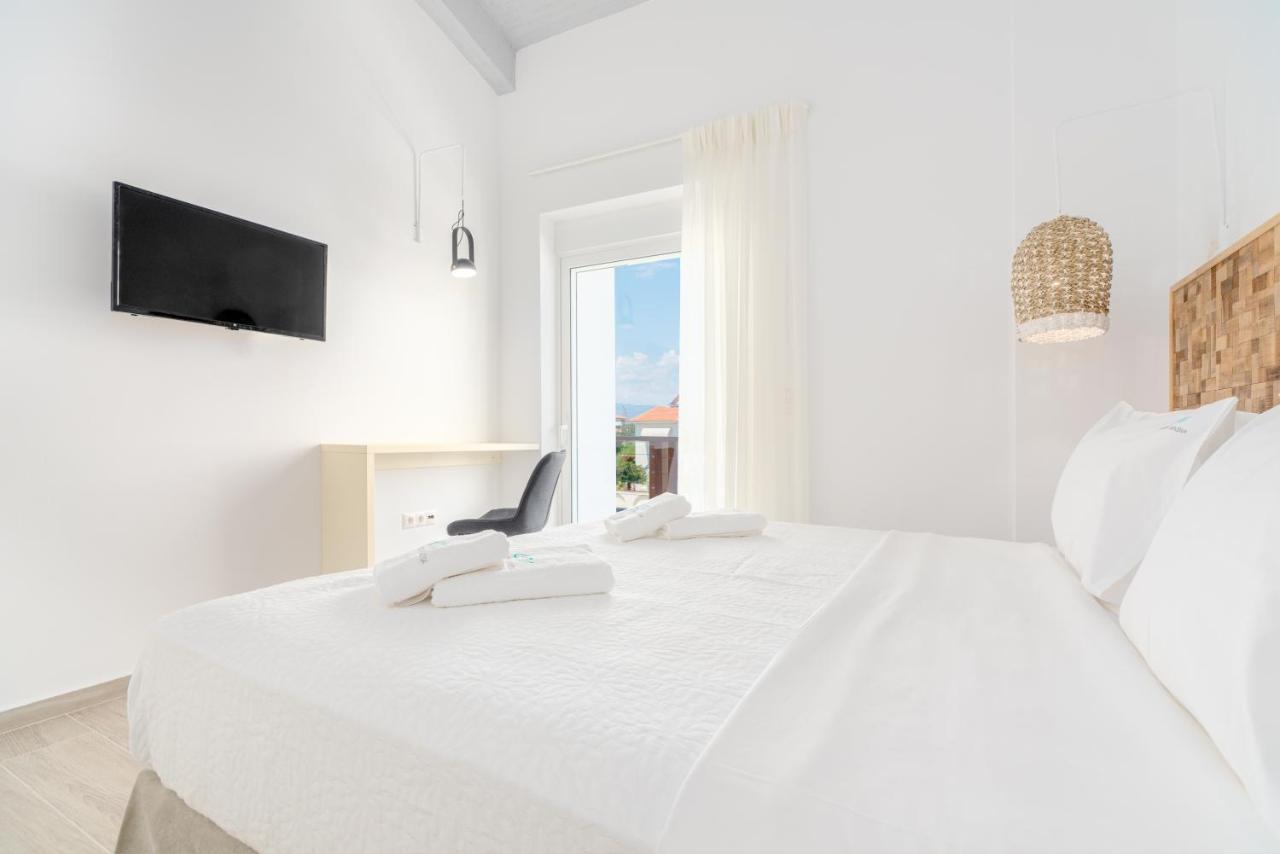 Costa Vasia Boutique Apartments Vrahati Dış mekan fotoğraf