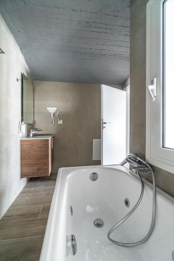 Costa Vasia Boutique Apartments Vrahati Dış mekan fotoğraf